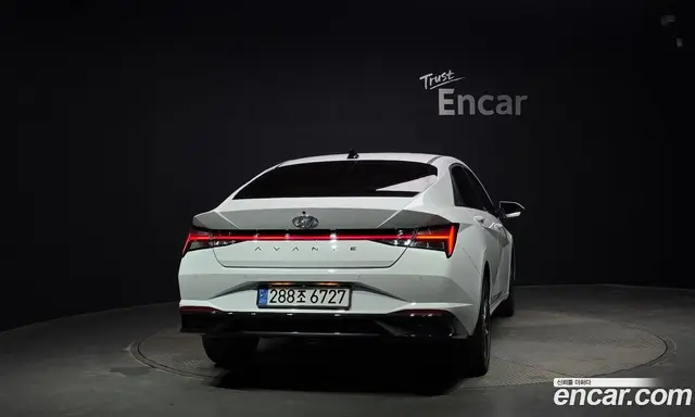 Hyundai Avante 2021 1.6 автомат (гидро), миниатюра 4