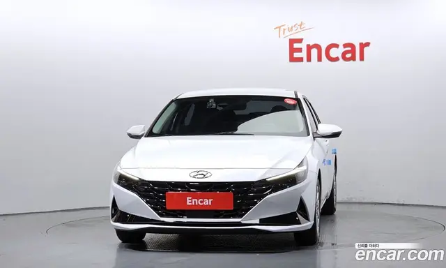 Hyundai Avante 2021 1.6 автомат (гидро), миниатюра 3