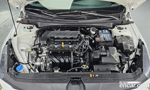 Hyundai Avante 2021 1.6 автомат (гидро), миниатюра 6