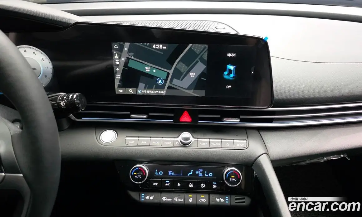 Hyundai Avante 2025 1.6 автомат (гидро), фото 20