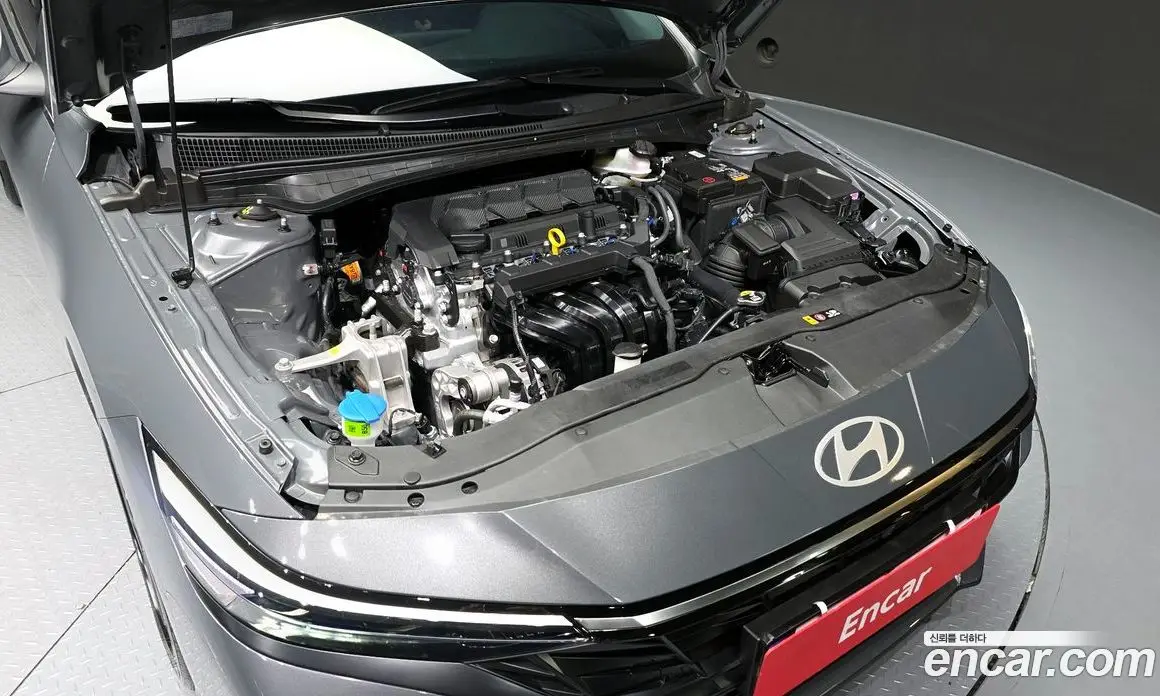 Hyundai Avante 2025 1.6 автомат (гидро), фото 6