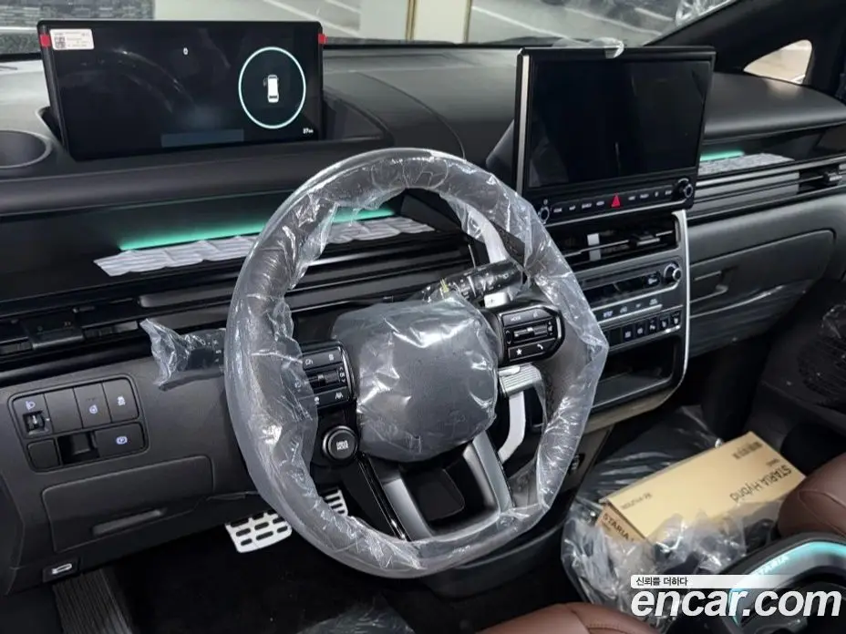 Hyundai Staria 2024 3.5 автомат (гидро), фото 3