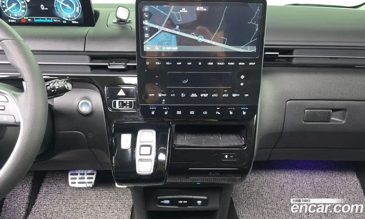 Hyundai Staria 2024 1.6 автомат (гидро), фото 20