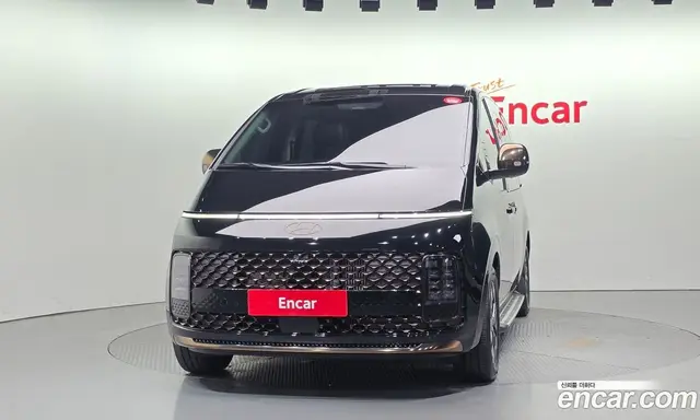 Hyundai Staria 2024 1.6 автомат (гидро), миниатюра 3