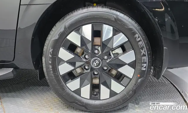 Hyundai Staria 2024 1.6 автомат (гидро), миниатюра 7