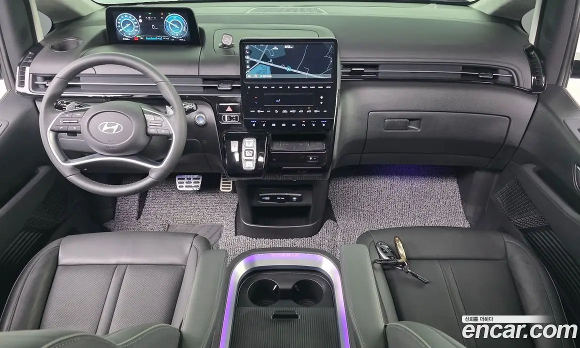Hyundai Staria 2024 1.6 автомат (гидро), фото 10