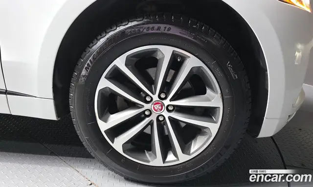 Jaguar F-Pace 2019 2.0 автомат (гидро), миниатюра 7 Jaguar F-Pace 2019 2.0 автомат (гидро), миниатюра 7