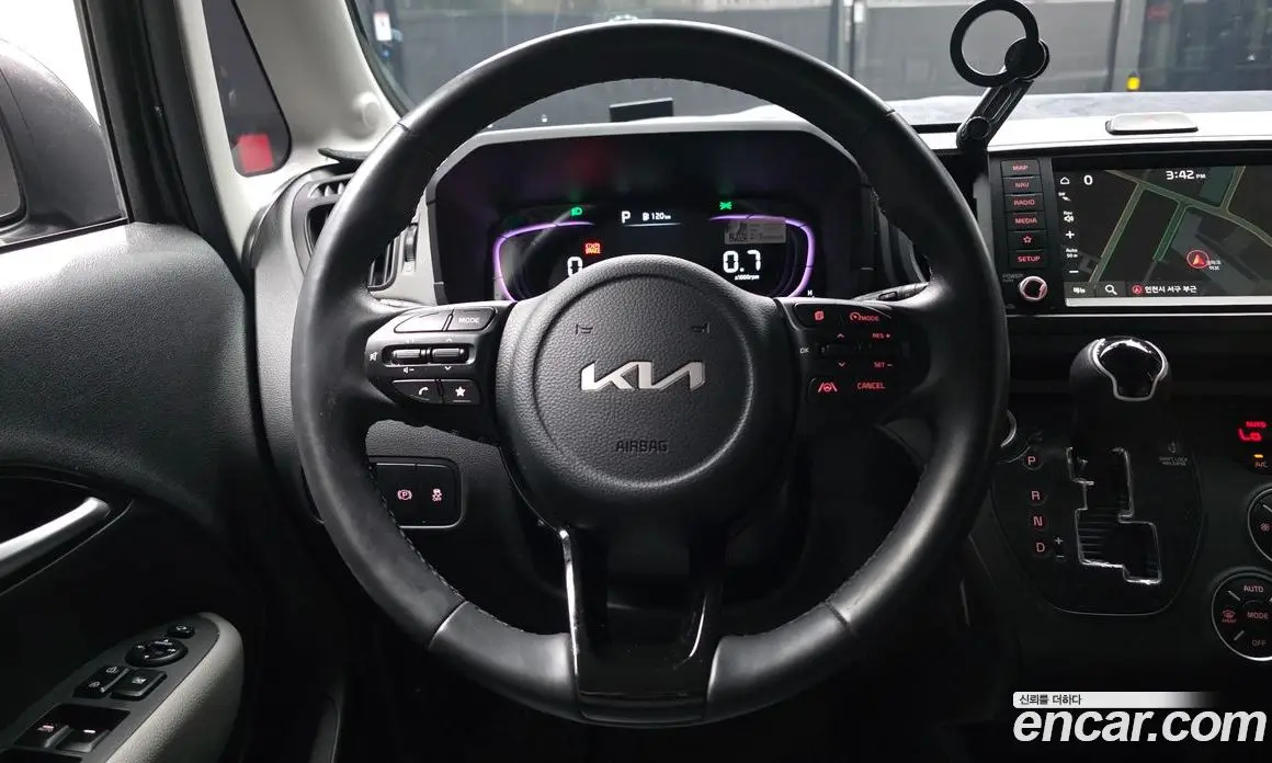 Kia Ray 2024 1.0 автомат (гидро), фото 13