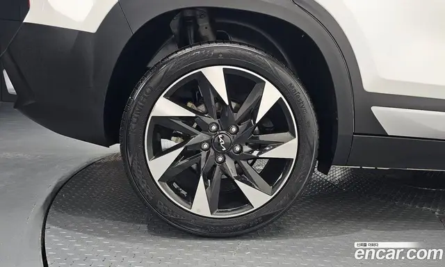 Kia Seltos 2021 1.6 автомат (гидро), миниатюра 4