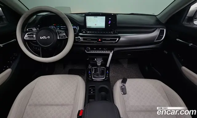 Kia Seltos 2021 1.6 автомат (гидро), миниатюра 9