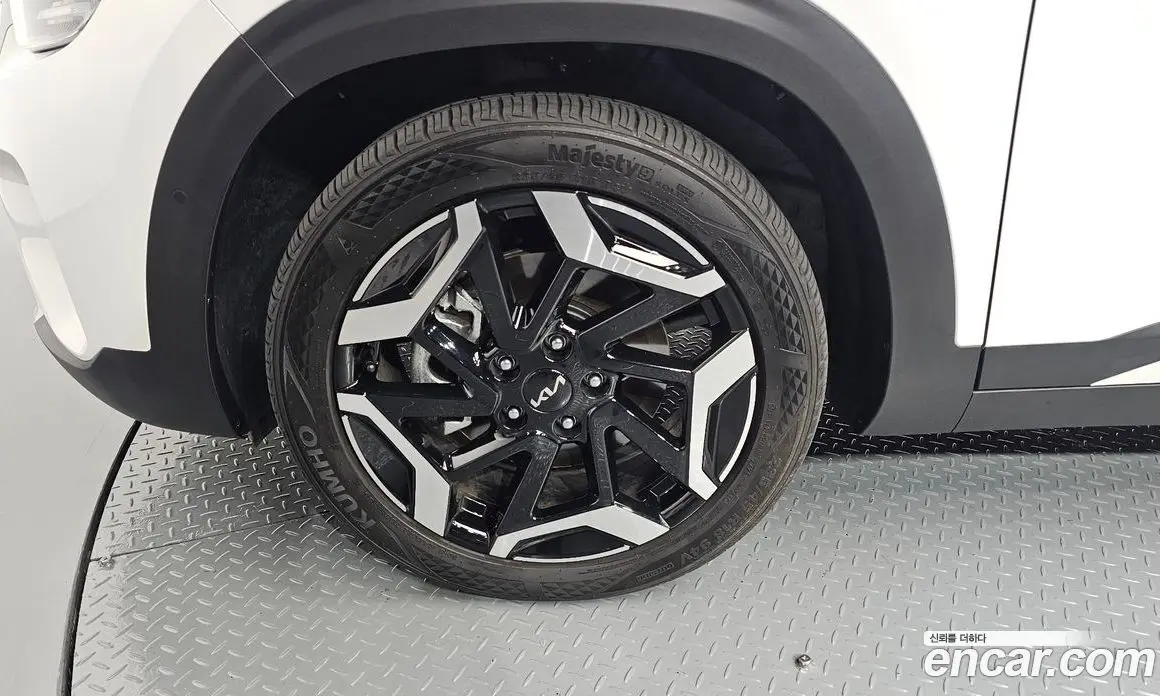 Kia Seltos 2025 1.6 автомат (гидро), фото 5