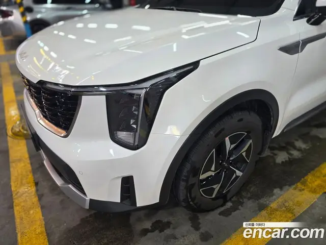 Kia Sorento 2025 1.6 автомат (гидро), миниатюра 11