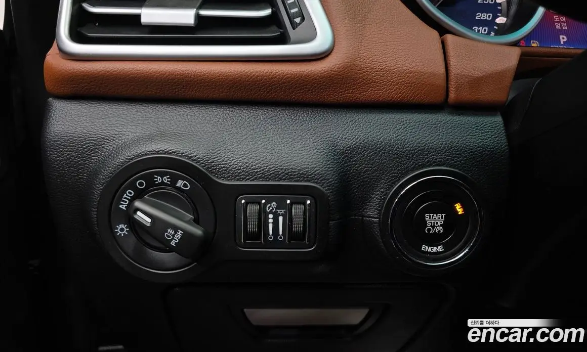 Maserati Ghibli 2015 3.0 автомат (гидро), фото 18 Maserati Ghibli 2015 3.0 автомат (гидро), фото 18