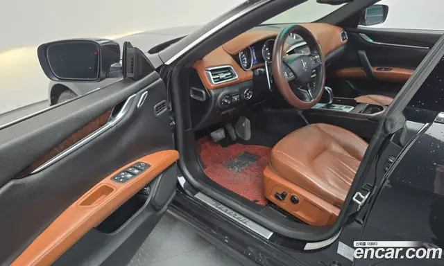 Maserati Ghibli 2015 3.0 автомат (гидро), миниатюра 10 Maserati Ghibli 2015 3.0 автомат (гидро), миниатюра 10