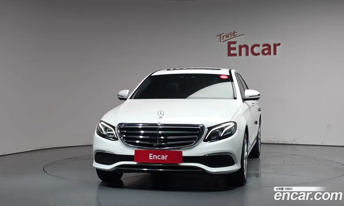 Mercedes-Benz E-Class 2020 2.0 автомат (гидро), фото 3