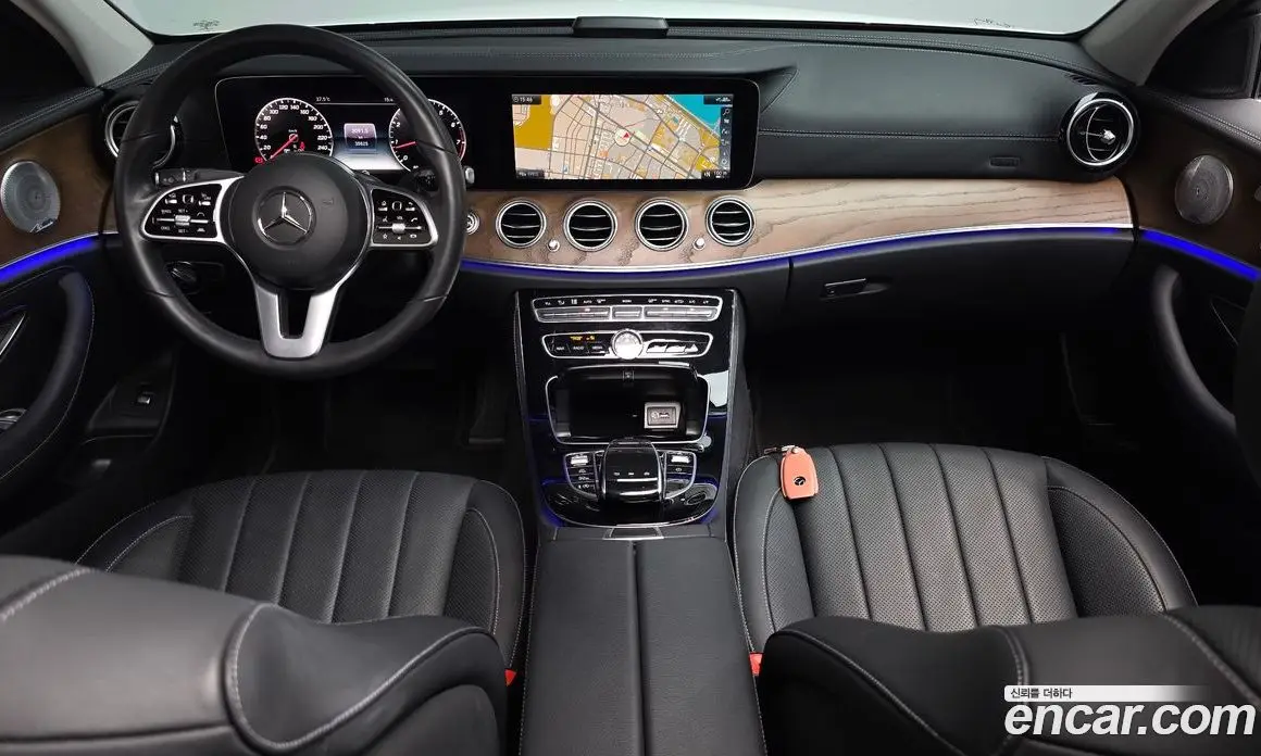 Mercedes-Benz E-Class 2020 2.0 автомат (гидро), фото 10