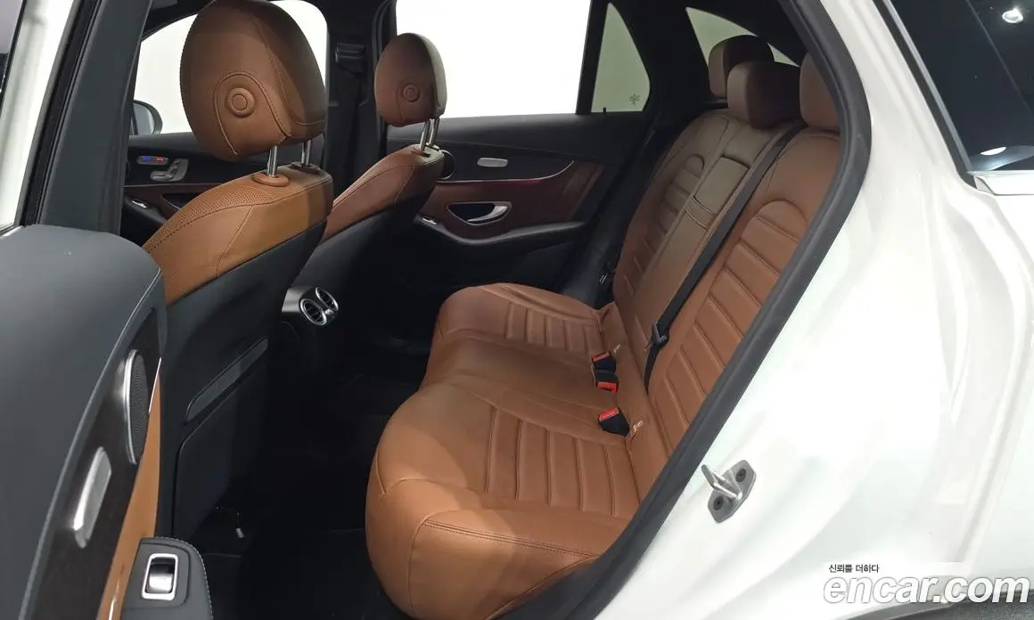 Mercedes-Benz GLC-Class 2022 2.0 автомат (гидро), фото 12