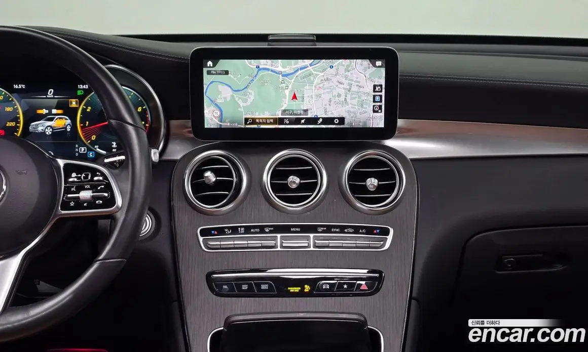 Mercedes-Benz GLC-Class 2022 2.0 автомат (гидро), фото 15