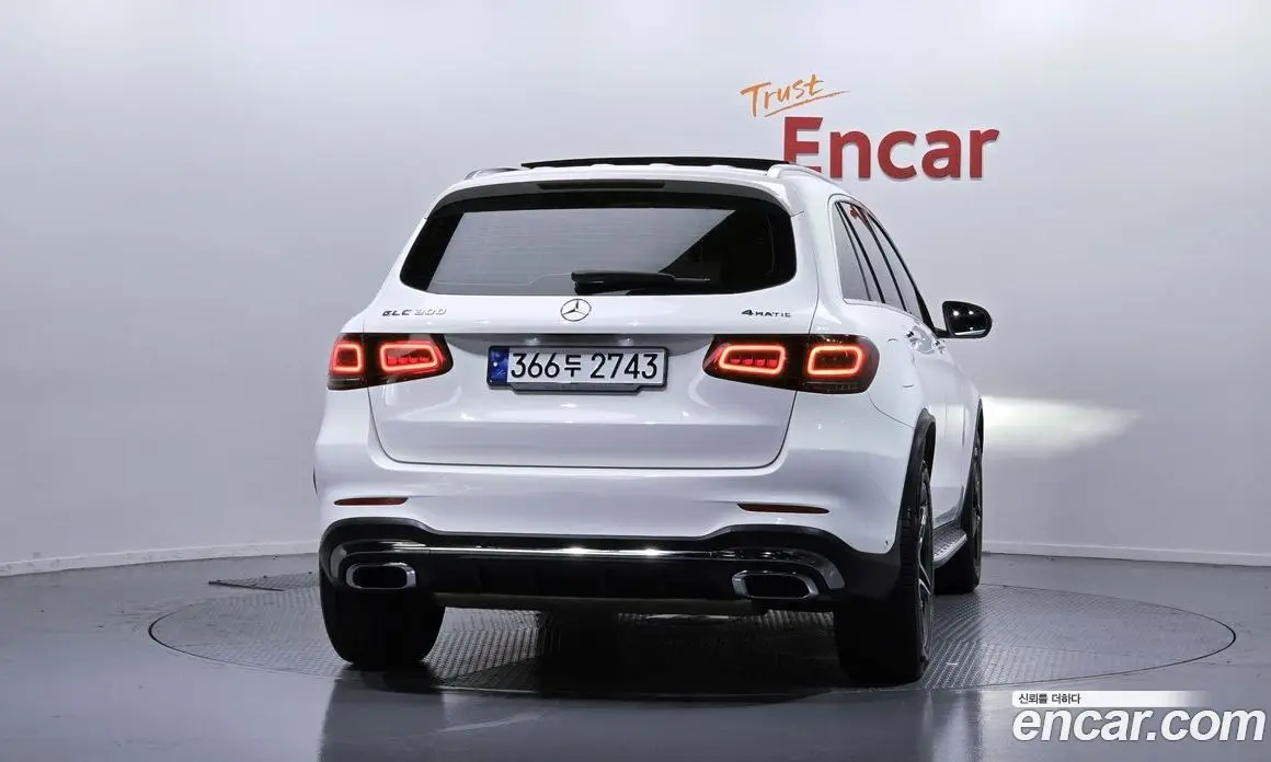 Mercedes-Benz GLC-Class 2022 2.0 автомат (гидро), фото 4