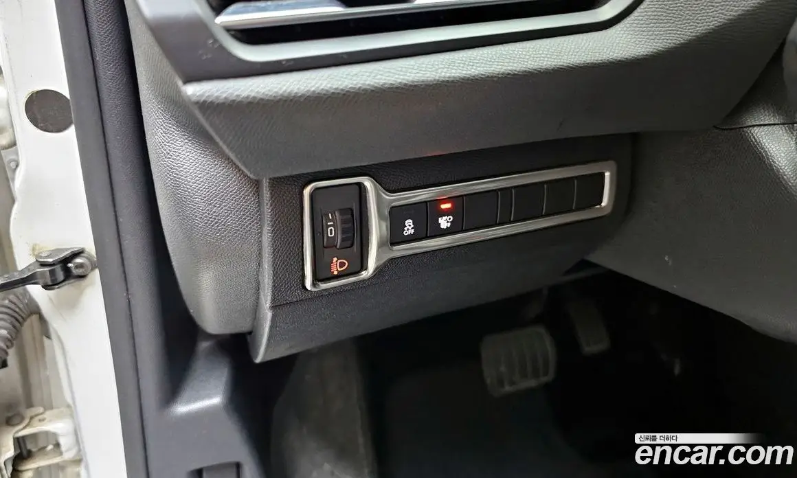 Peugeot 308 2014 2.0 автомат (гидро), фото 17