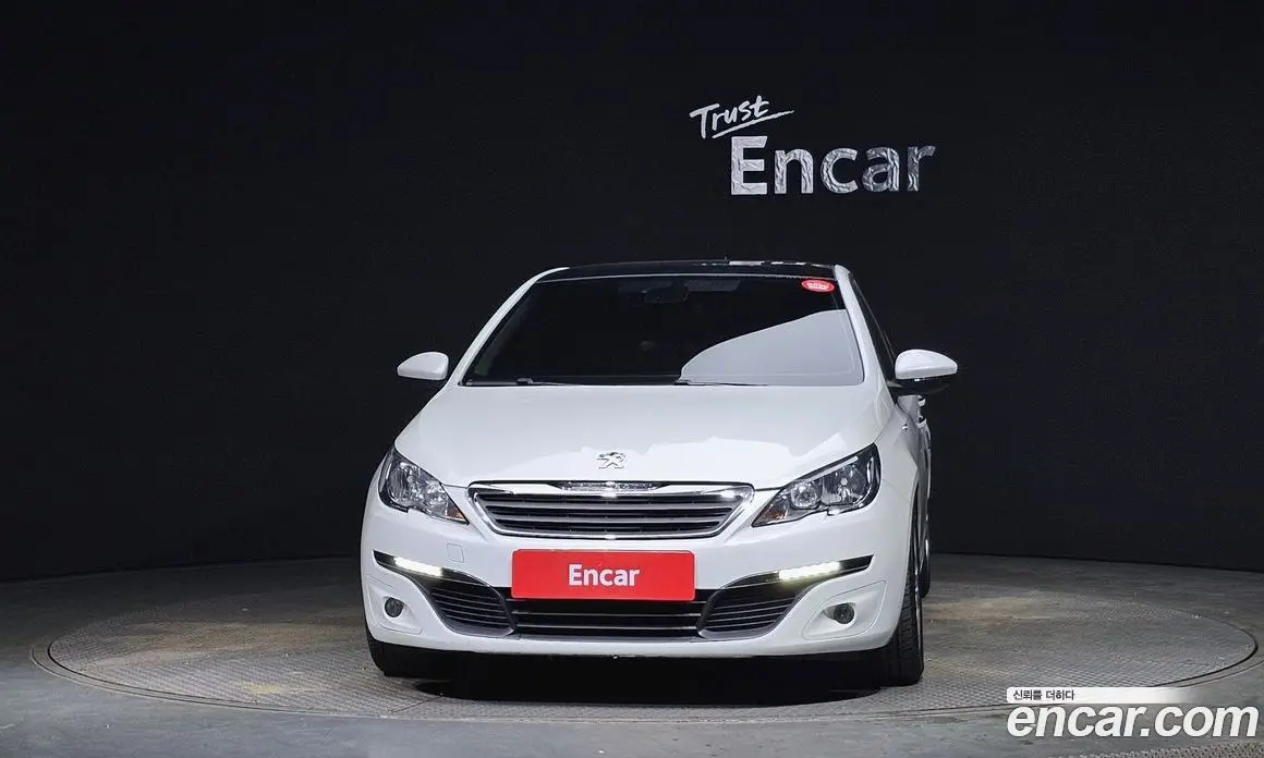 Peugeot 308 2014 2.0 автомат (гидро), фото 3