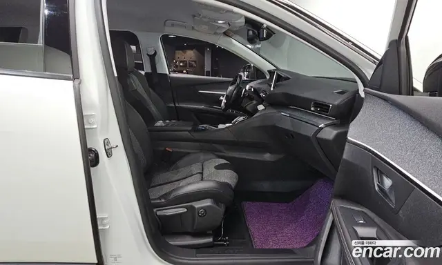 Peugeot 5008 2018 1.6 автомат (гидро), миниатюра 12