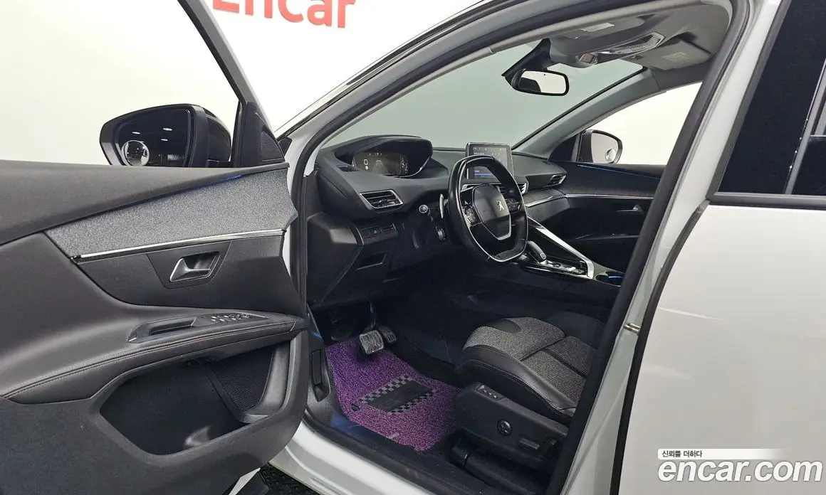 Peugeot 5008 2018 1.6 автомат (гидро), фото 10