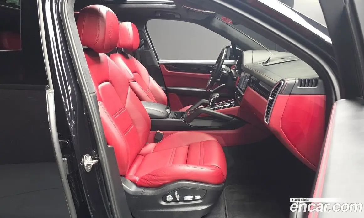 Porsche Cayenne 2020 3.0 автомат (гидро), фото 16