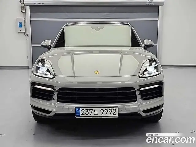 Porsche Cayenne 2021 3.0 автомат (гидро), миниатюра 2