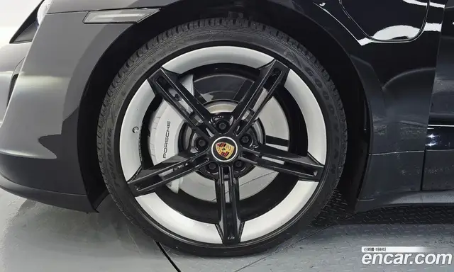 Porsche Taycan 2022 0.1 автомат (гидро), миниатюра 5