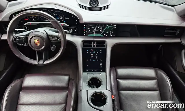 Porsche Taycan 2022 0.1 автомат (гидро), миниатюра 7