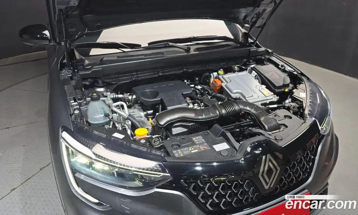Renault (Samsung) Arkana 2024 1.6 автомат (гидро), фото 6