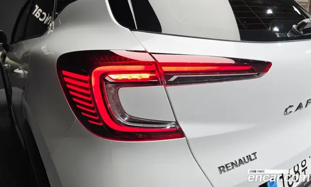 Renault (Samsung) Captur 2020 1.3 автомат (гидро), миниатюра 9