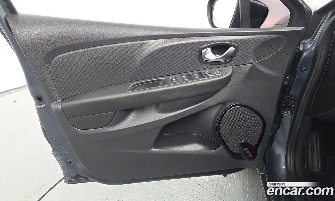 Renault (Samsung) Cilo 2018 1.5 автомат (гидро), фото 14
