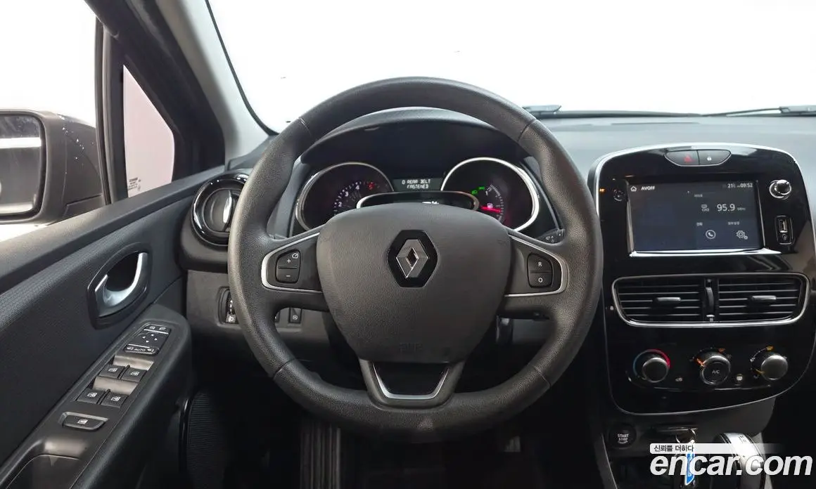 Renault (Samsung) Cilo 2018 1.5 автомат (гидро), фото 18