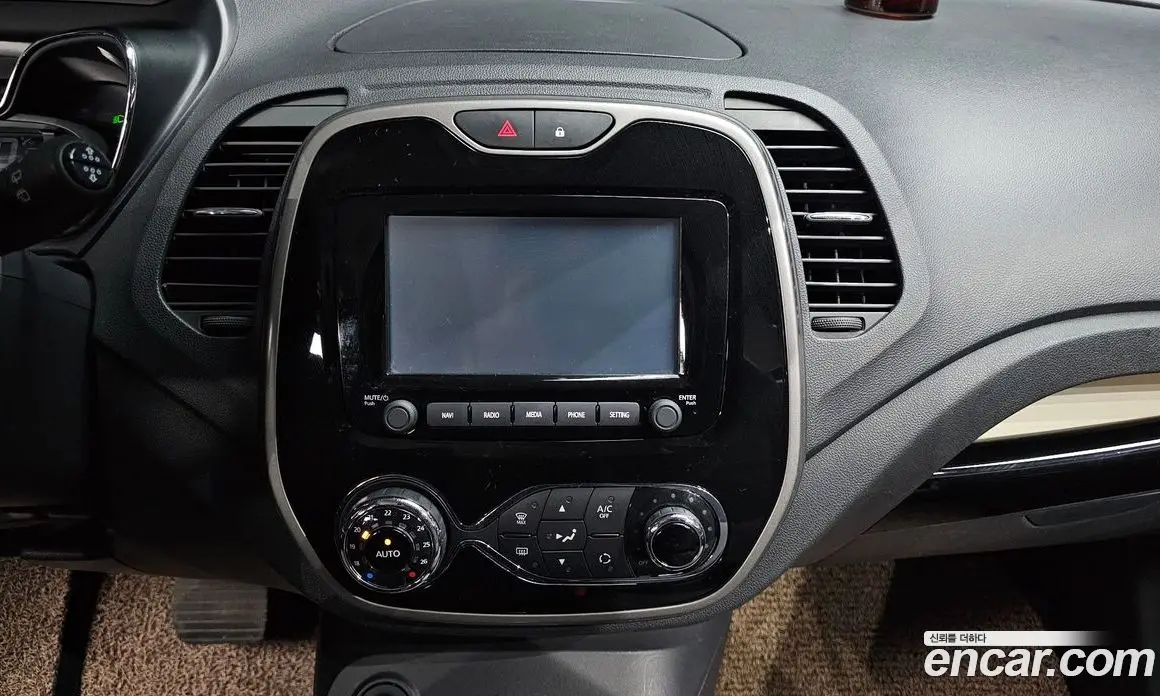 Renault (Samsung) QM3 2017 1.5 автомат (гидро), фото 14