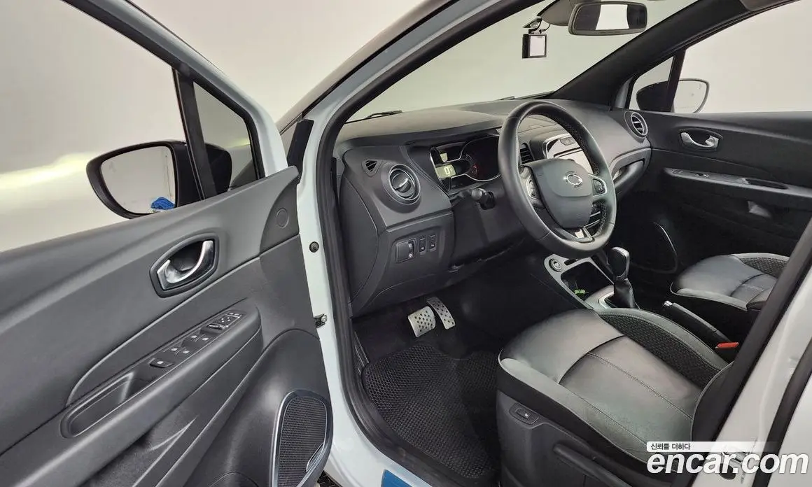 Renault (Samsung) QM3 2018 1.5 автомат (гидро), фото 13