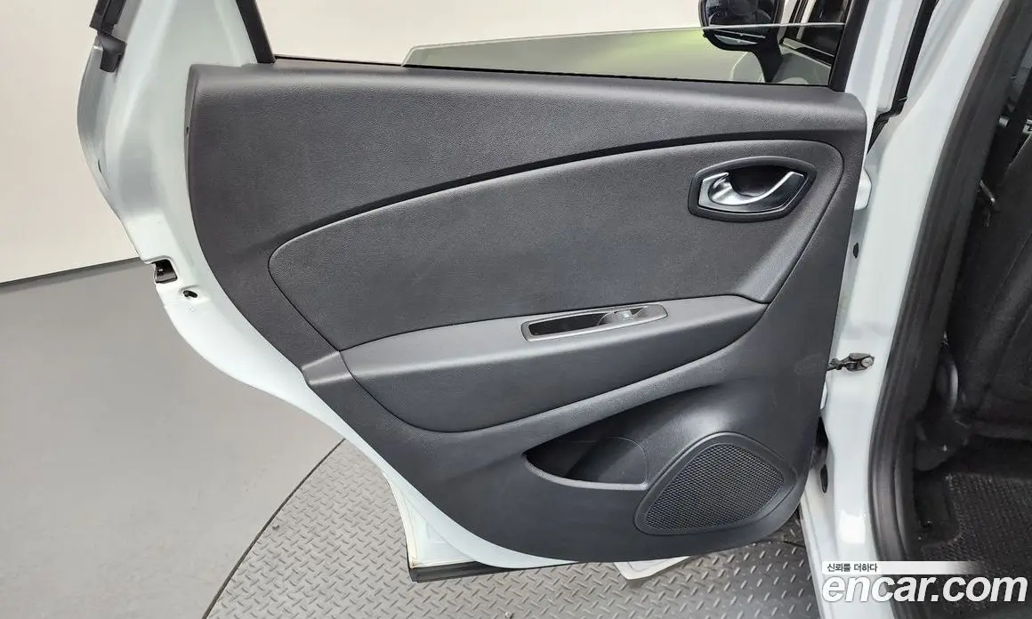 Renault (Samsung) QM3 2018 1.5 автомат (гидро), фото 15