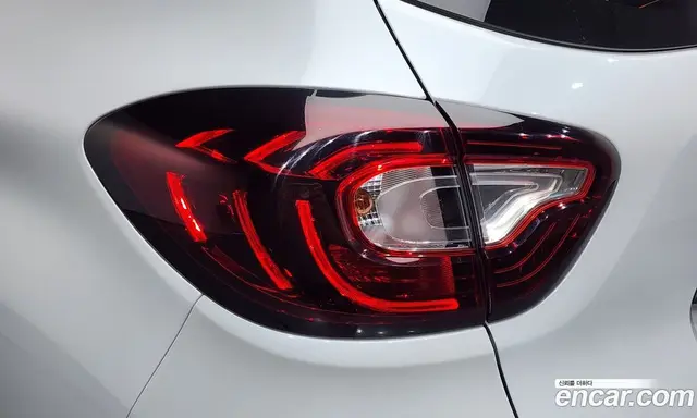 Renault (Samsung) QM3 2018 1.5 автомат (гидро), миниатюра 9