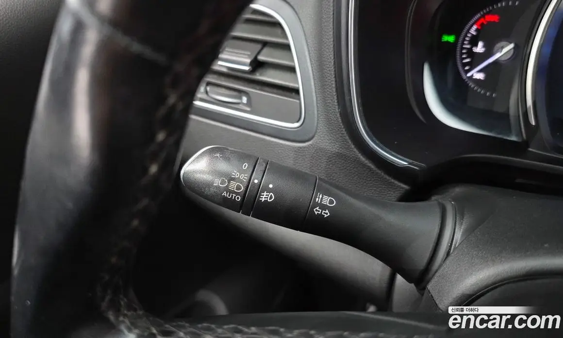 Renault (Samsung) QM6 2016 2.0 автомат (гидро), фото 17
