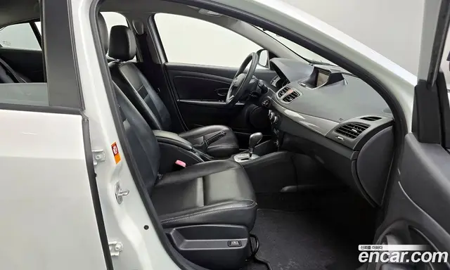 Renault (Samsung) SM3 2014 1.6 автомат (гидро), миниатюра 10