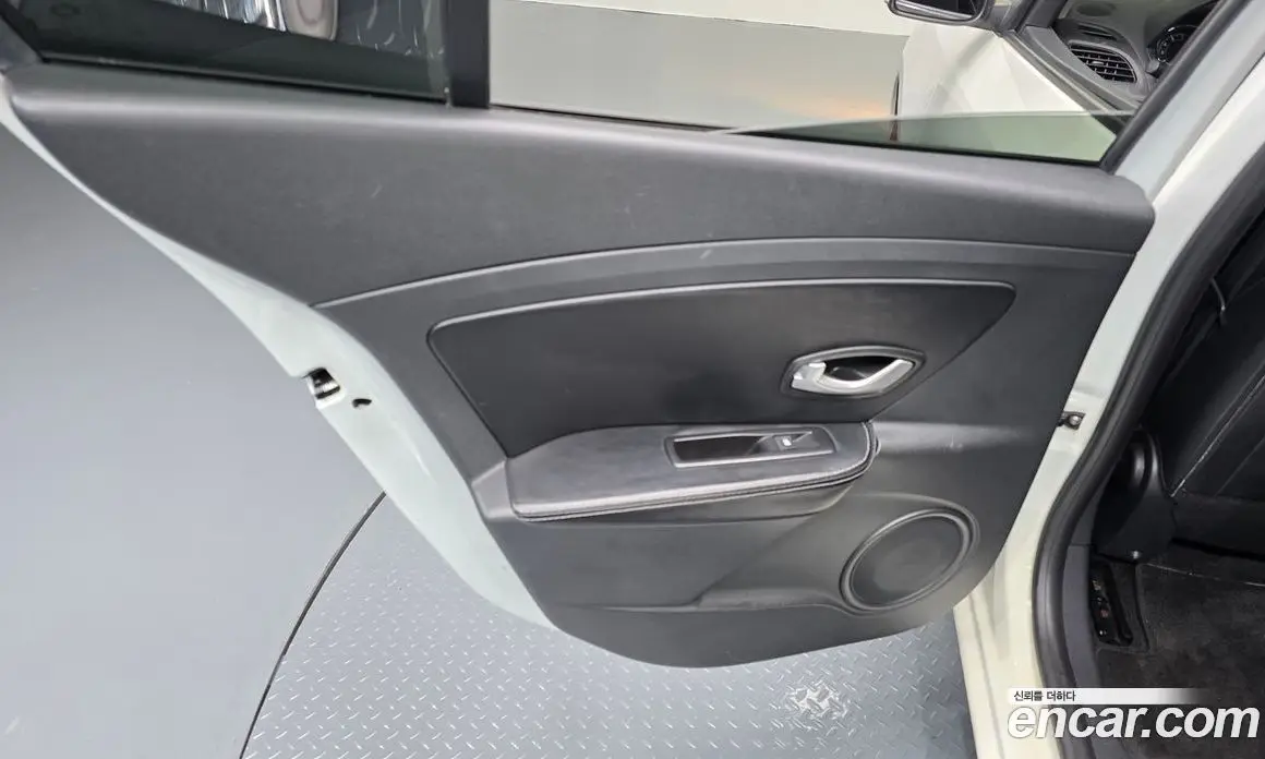 Renault (Samsung) SM3 2015 1.6 автомат (гидро), фото 15