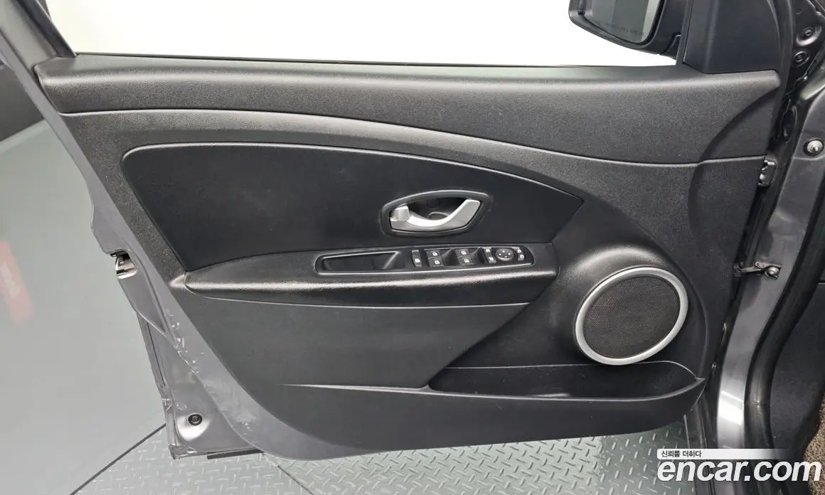 Renault (Samsung) SM3 2016 1.6 автомат (гидро), фото 13