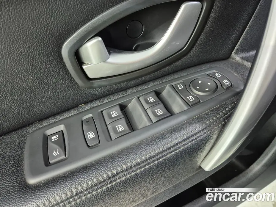 Renault (Samsung) SM5 2017 2.0 автомат (гидро), фото 18 Renault (Samsung) SM5 2017 2.0 автомат (гидро), фото 18