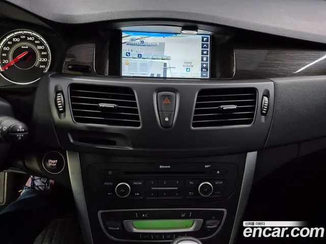 Renault (Samsung) SM5 2017 2.0 автомат (гидро), миниатюра 9 Renault (Samsung) SM5 2017 2.0 автомат (гидро), миниатюра 9