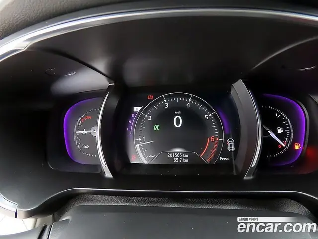 Renault (Samsung) SM6 2016 1.6 автомат (гидро), миниатюра 9