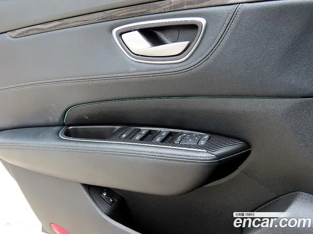 Renault (Samsung) SM6 2016 1.6 автомат (гидро), миниатюра 12
