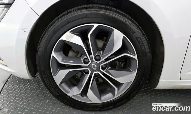 Renault (Samsung) SM6 2018 2.0 автомат (гидро), миниатюра 5