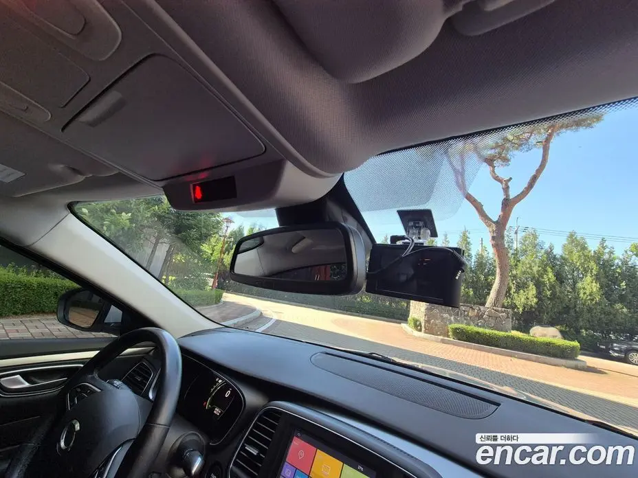 Renault (Samsung) SM6 2018 2.0 автомат (гидро), фото 13