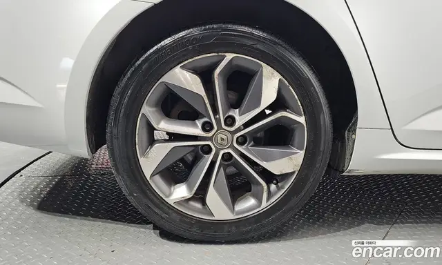 Renault (Samsung) SM6 2018 2.0 автомат (гидро), миниатюра 5